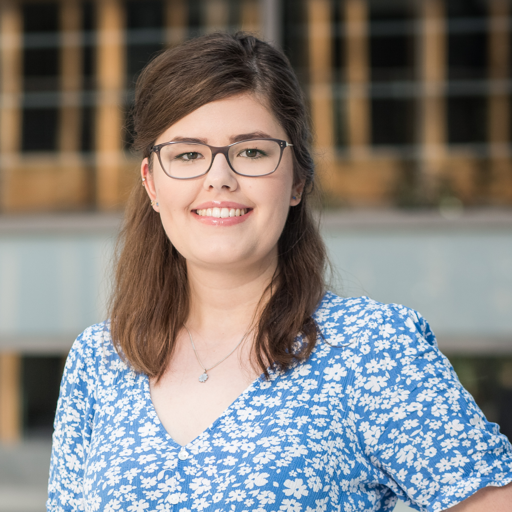 Yüksel, Yasmin_test