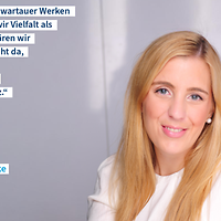 Porträtfoto mit Quote Vanessa Krabiell