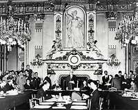 Robert Schuman 1950 bei den Verhandlungen zur Montanunion