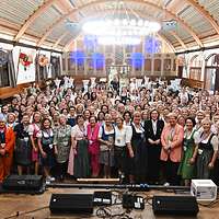 Gruppenfoto Business Women beim Netzwerktag 2025 in München