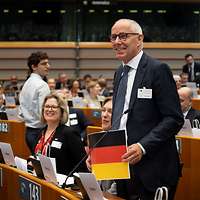 Freya Lemke, Helena Melnikov und Peter Adrian