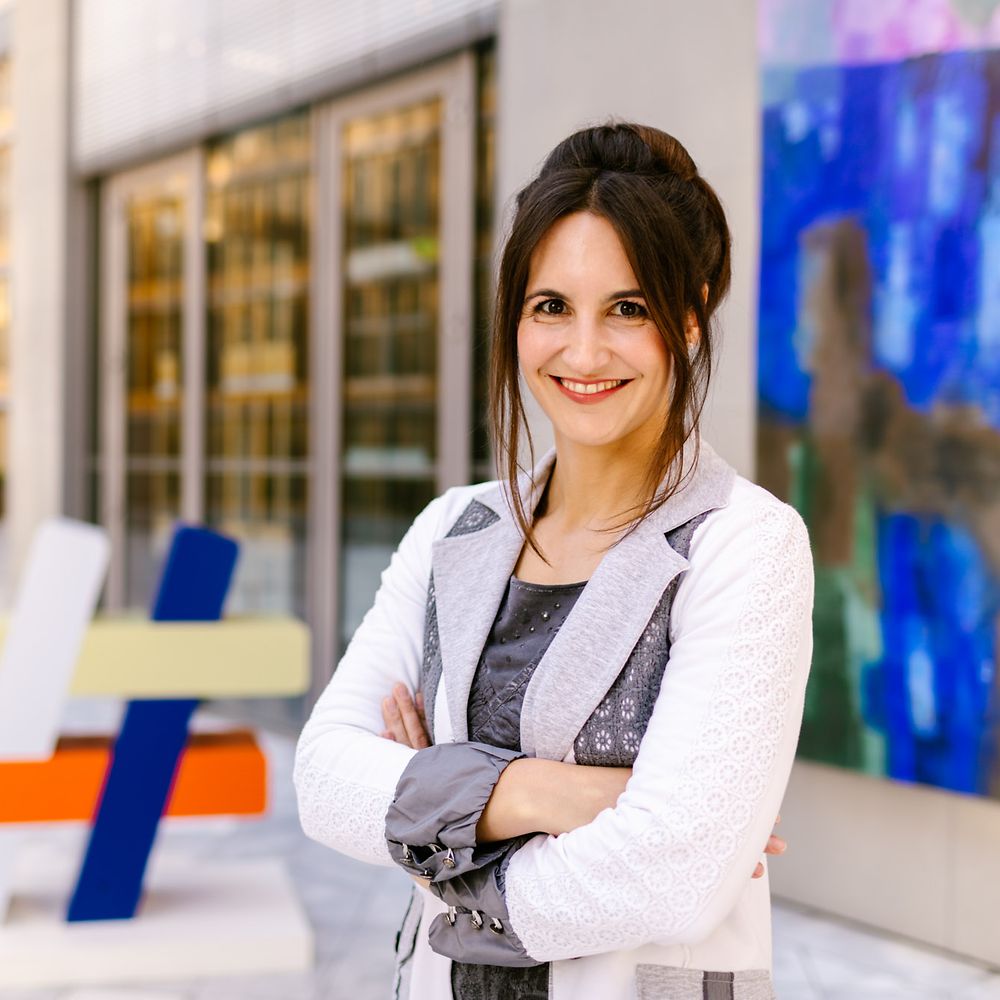 Porträtbild Julia Arnold, Referatsleiterin Mitgliederbeteiligung | Netzwerkkommunikation