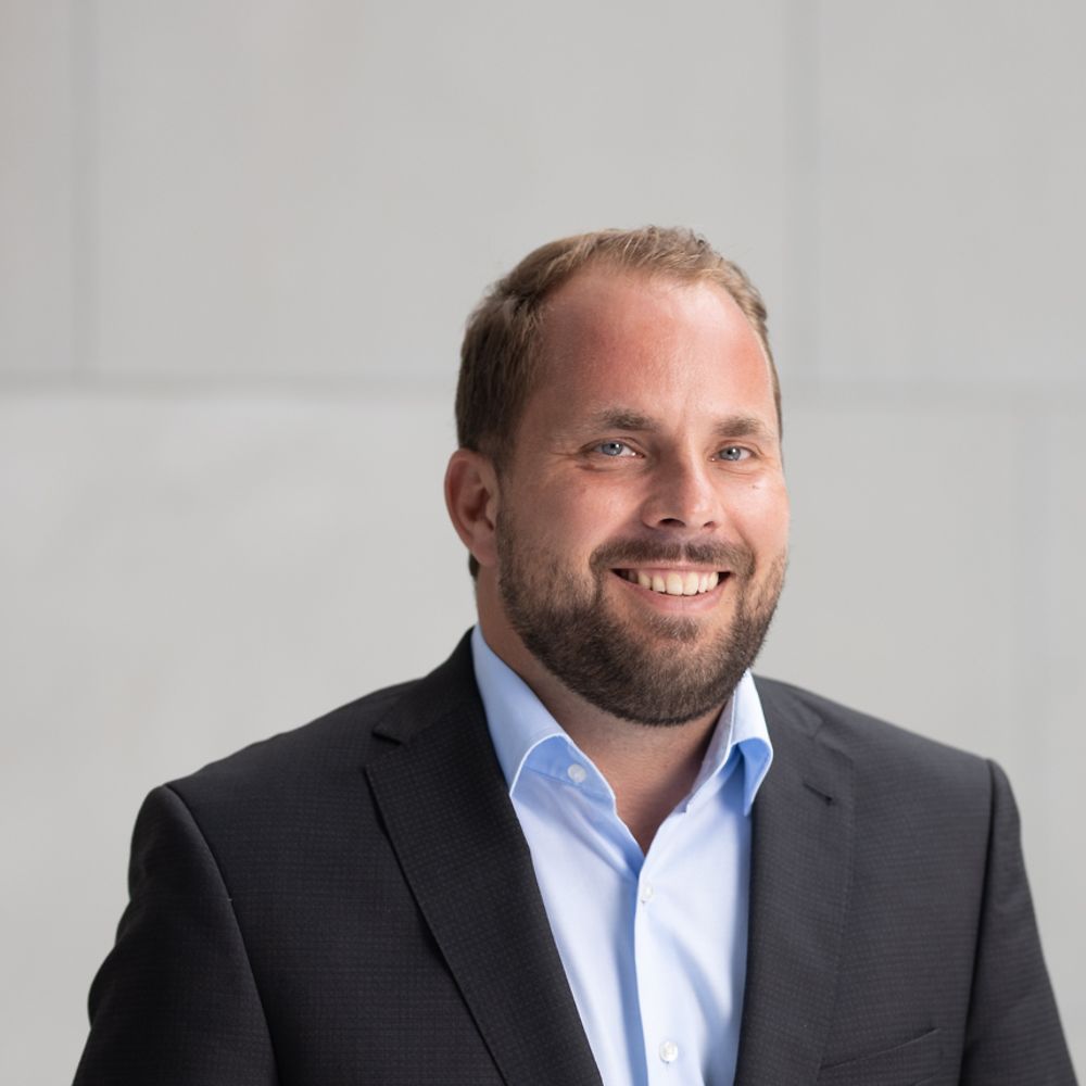 Portraitaufnahme von Tobias Bolle