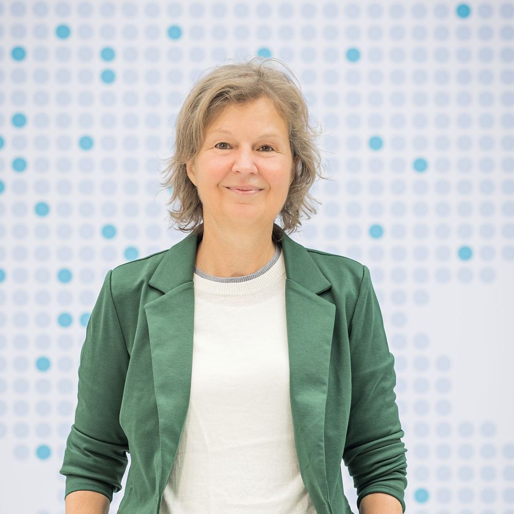 Porträtbild Dr. Sandra Hartig, Bereichsleiterin Gesundheitswirtschaft | Beschäftigung | Organisation