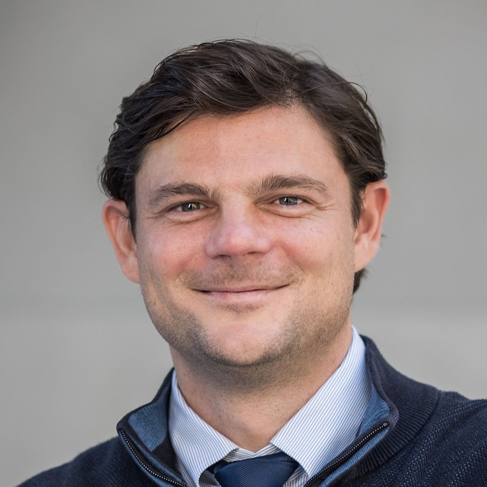 Porträtfoto Niclas Wenz