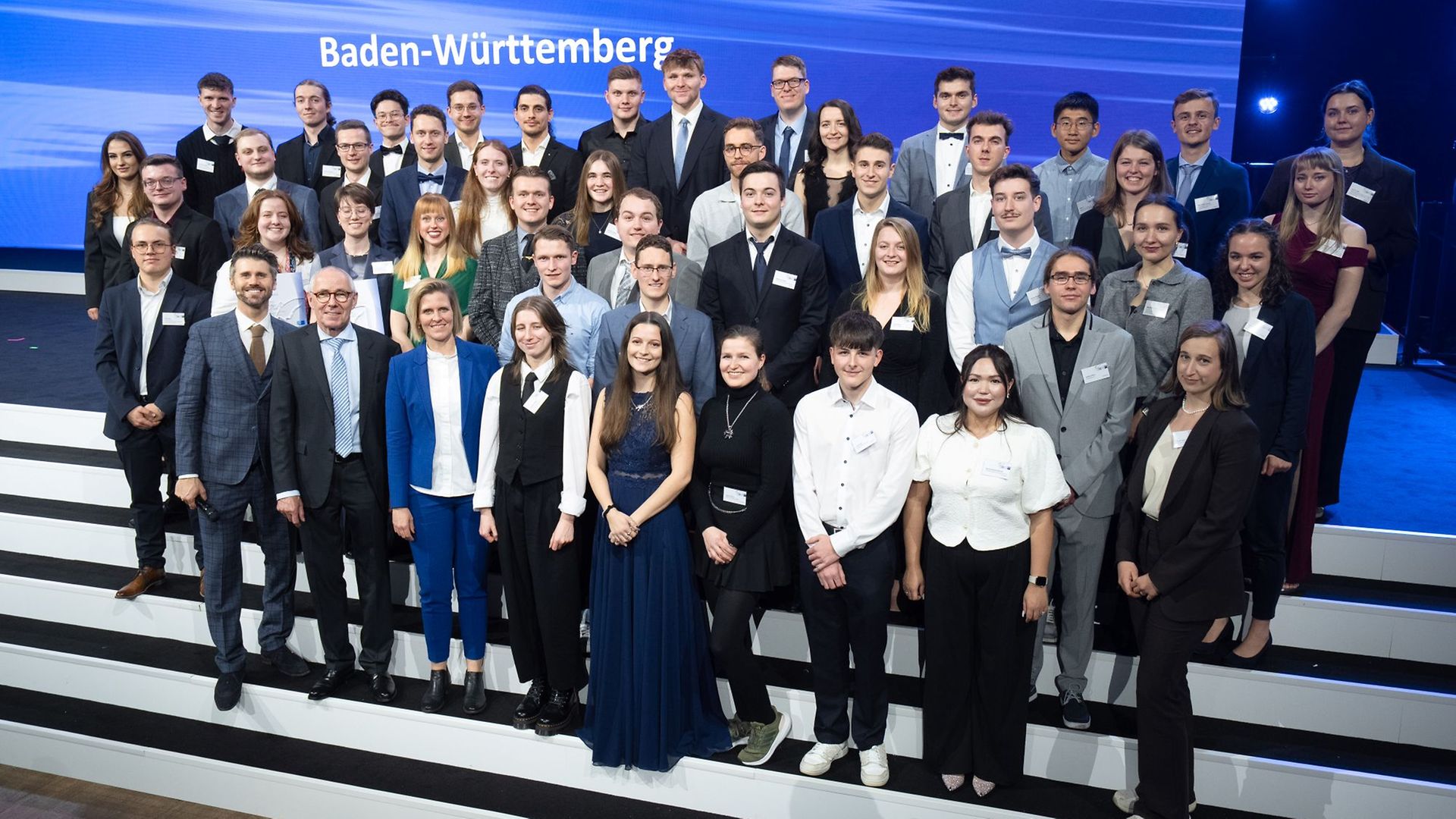 Gruppenbild der Bundesbesten aus Baden-Württemberg 