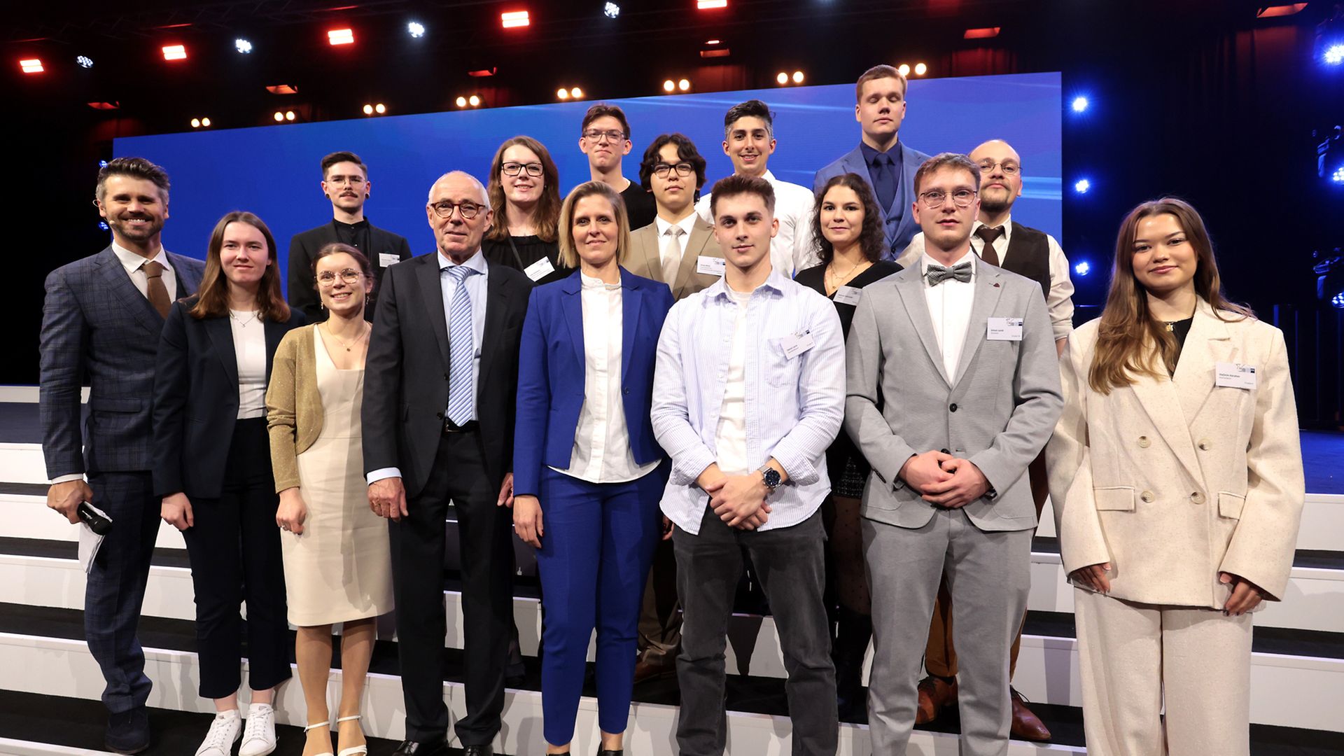 Gruppenbild der Bundesbesten aus Hessen