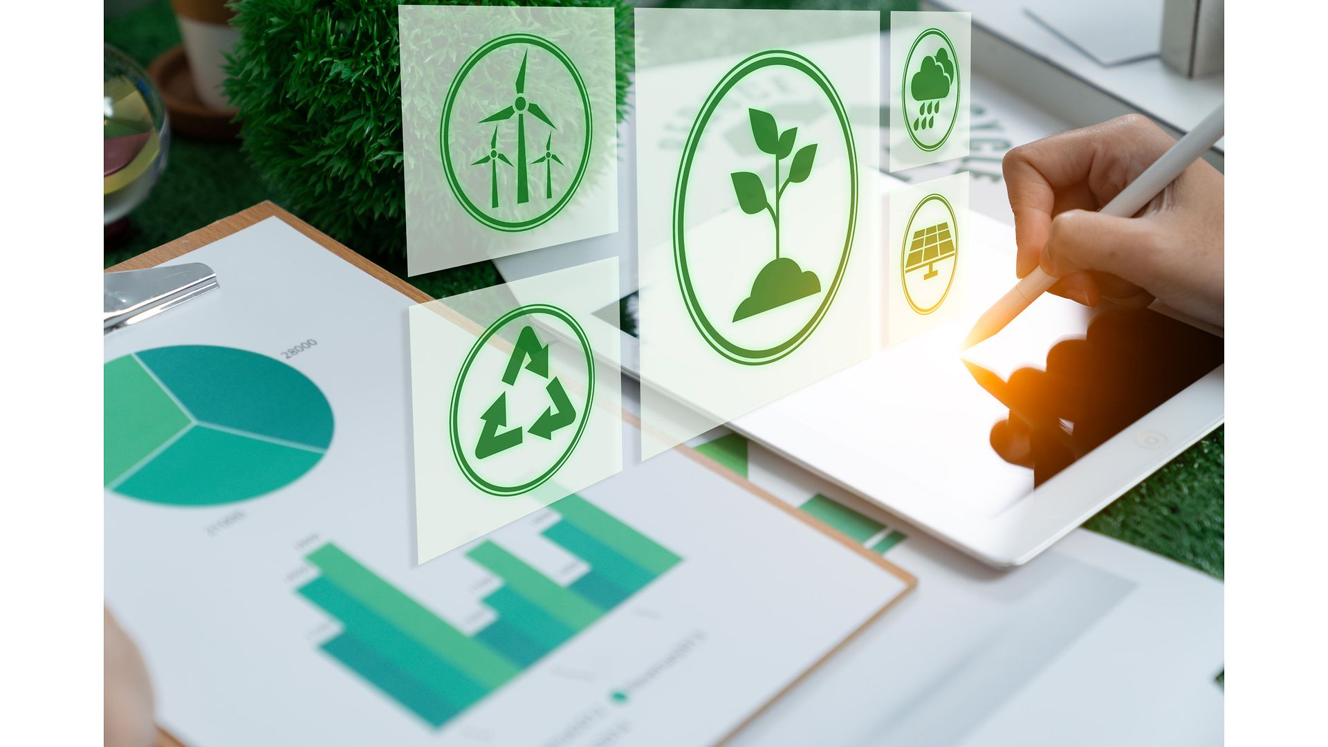 Tablet mit virtueller Darstellung von Icons