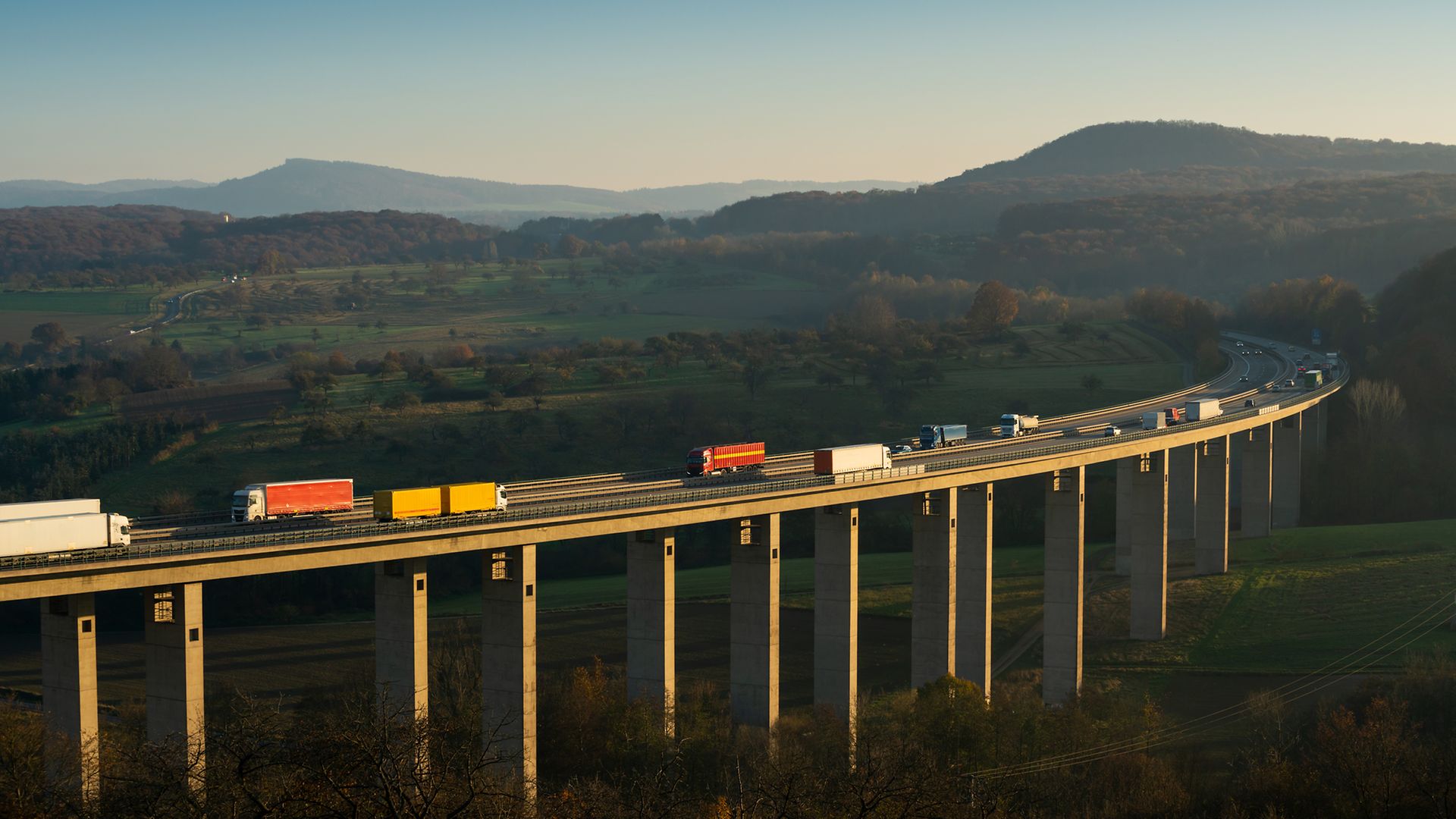 Autobahnbrücke in Rheinland-Pfalz