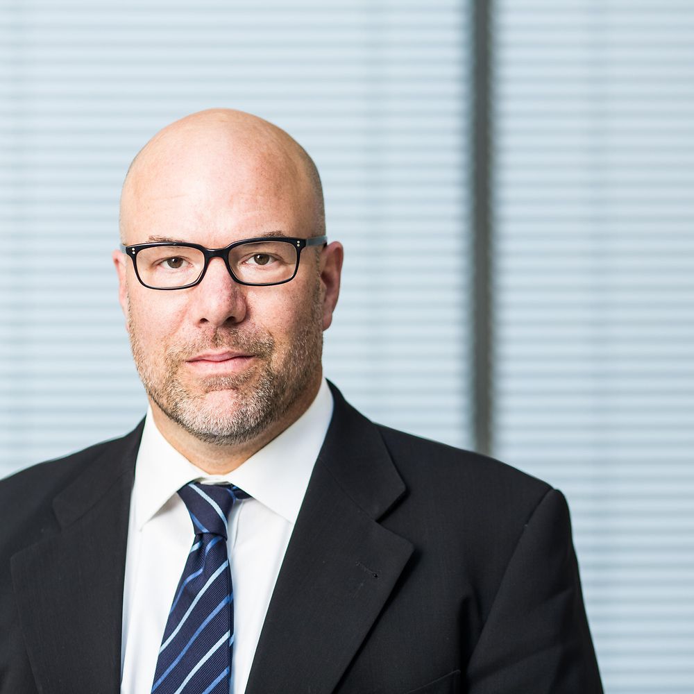 Porträtbild Sven Hallscheidt, Referatsleiter Dienstleistungswirtschaft