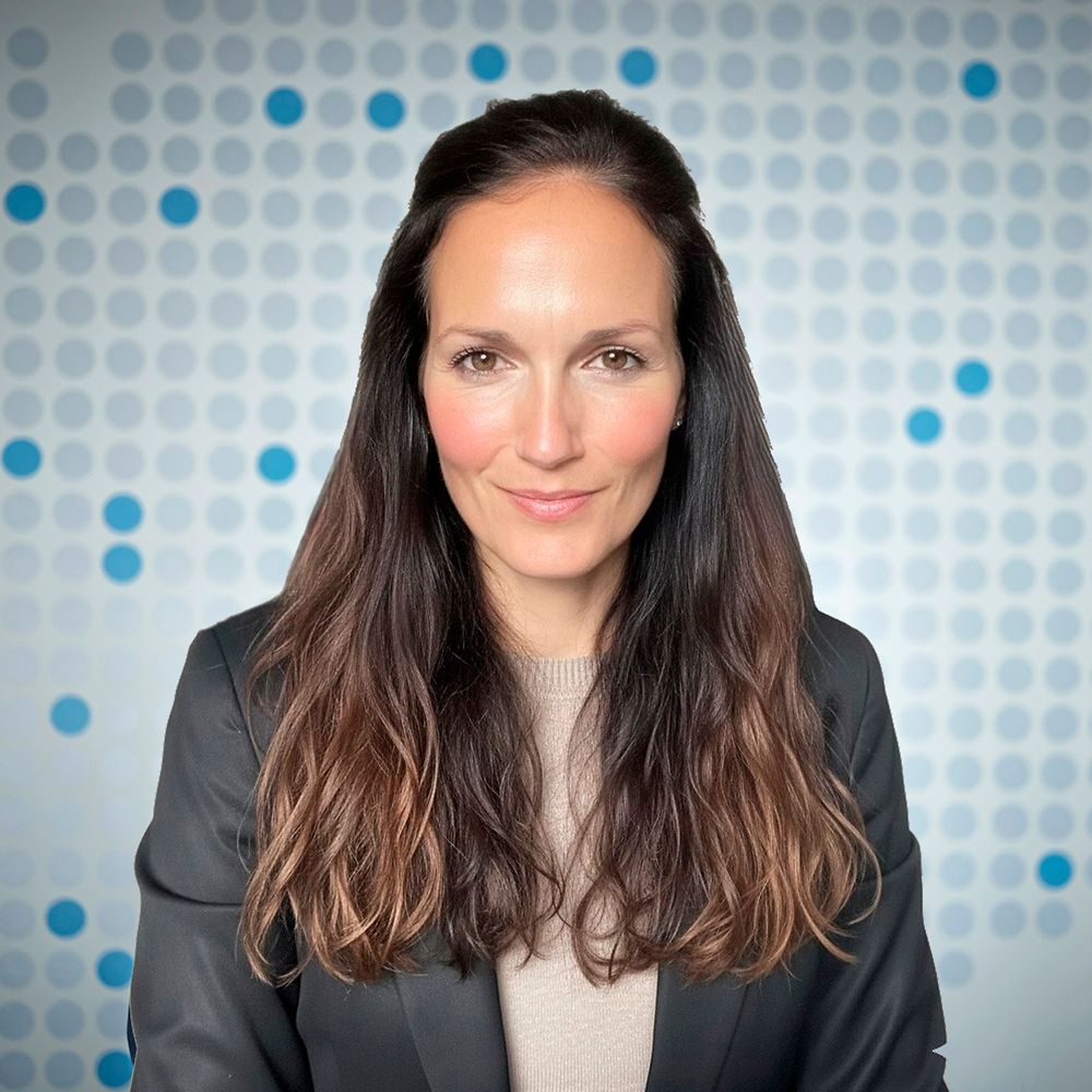 Collier-Peters, Nadine