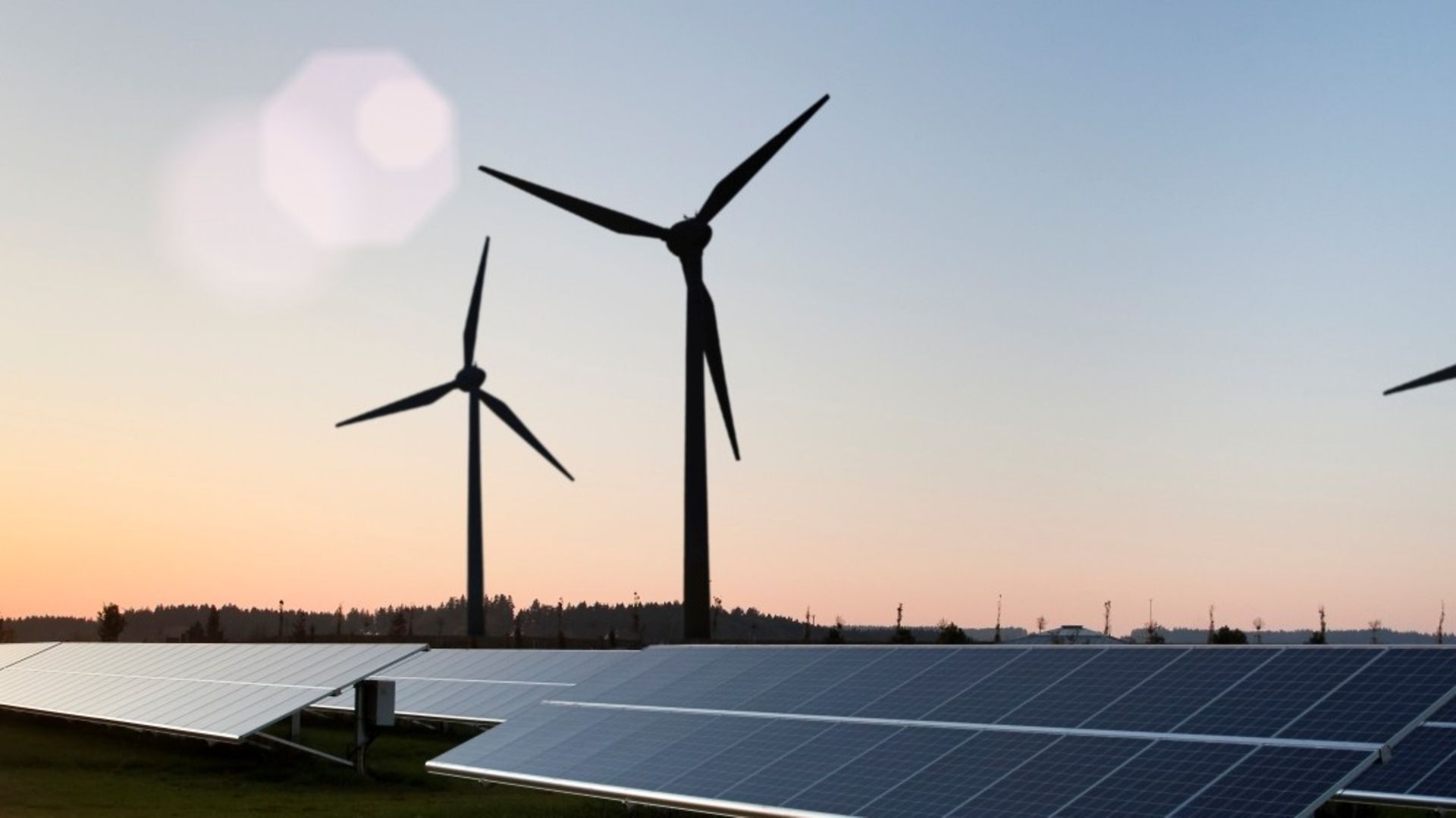 Windkraft und Solarkraft