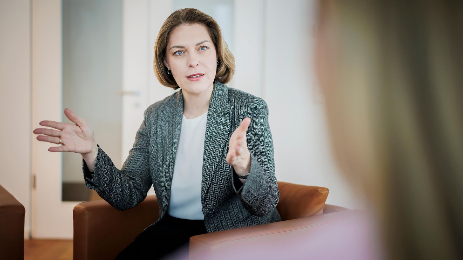 Helena Menikov Porträt_04