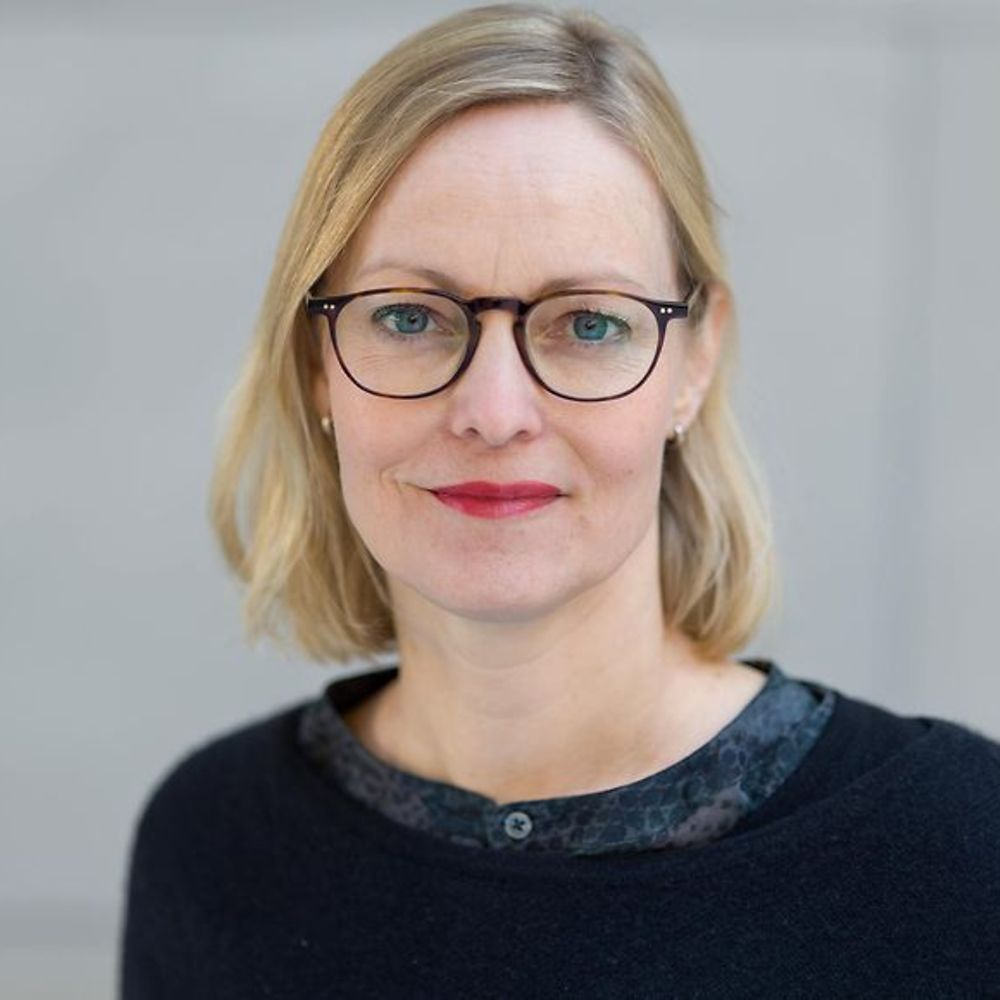 Porträtbild Corinna Schwedhelm