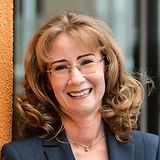Porträtfoto Sabine Bleumortier