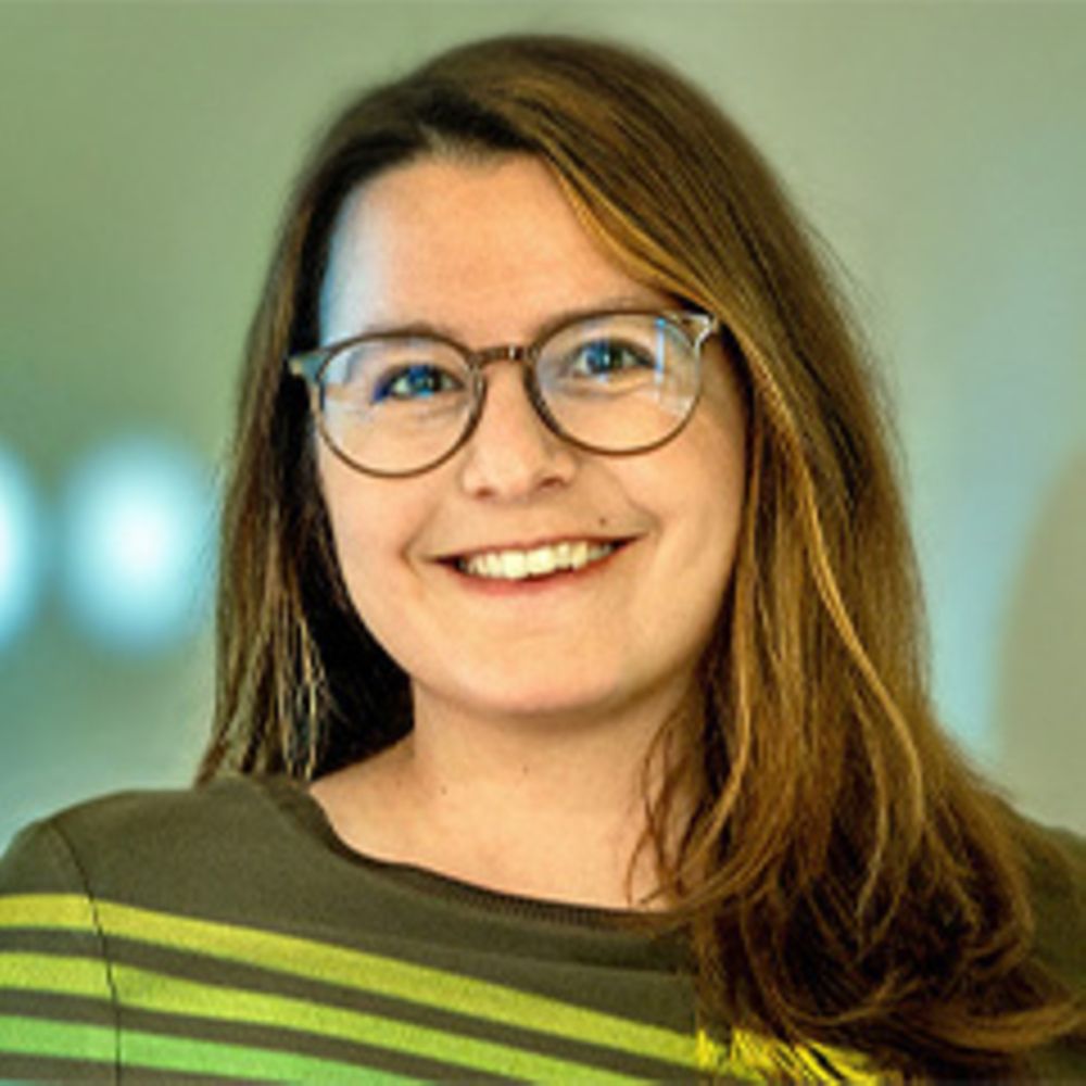 Porträtfoto Agnes Mayer