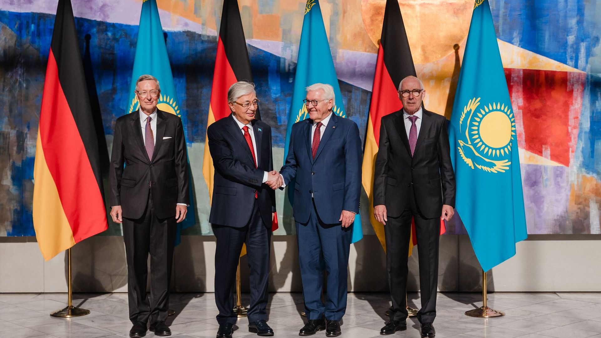 Kasachstan Wirtschaftsforum 2026 Gruppenbild