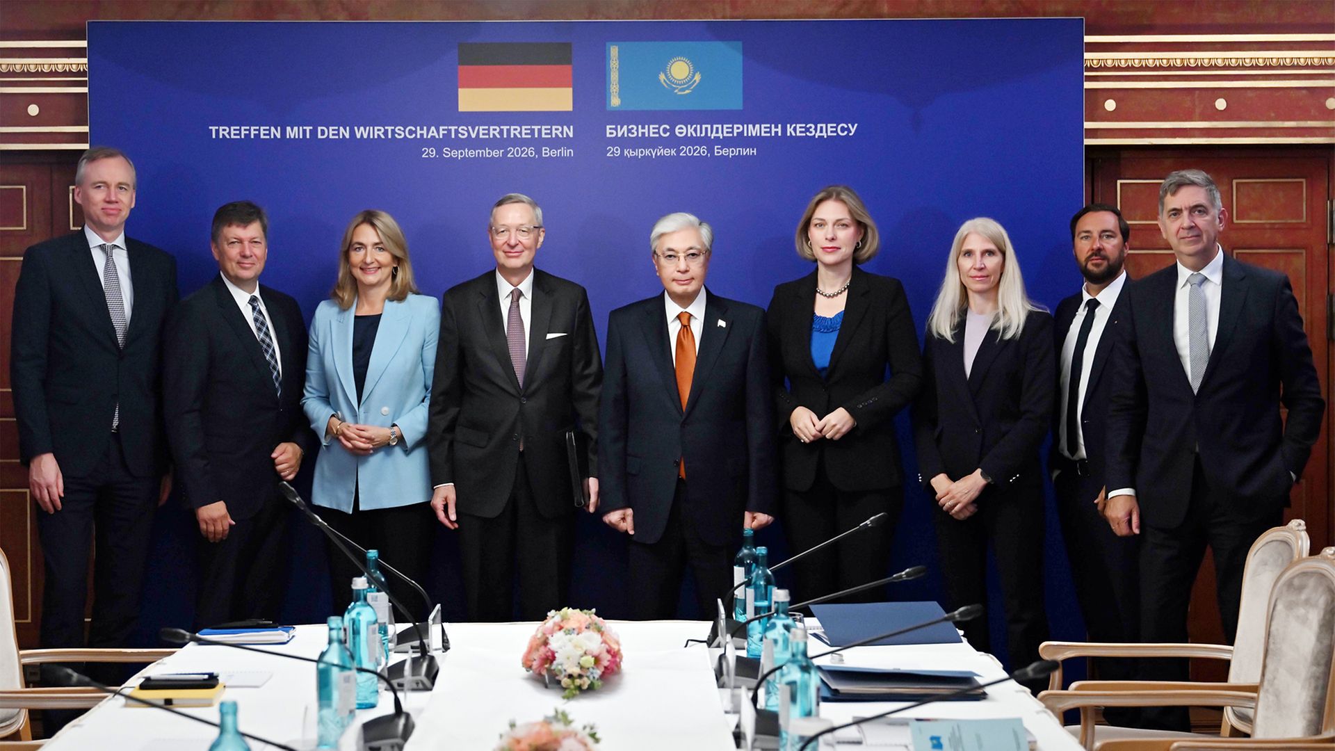 Kasachsten Wirtschaftsforum 2026 Gruppe mit Melnikov