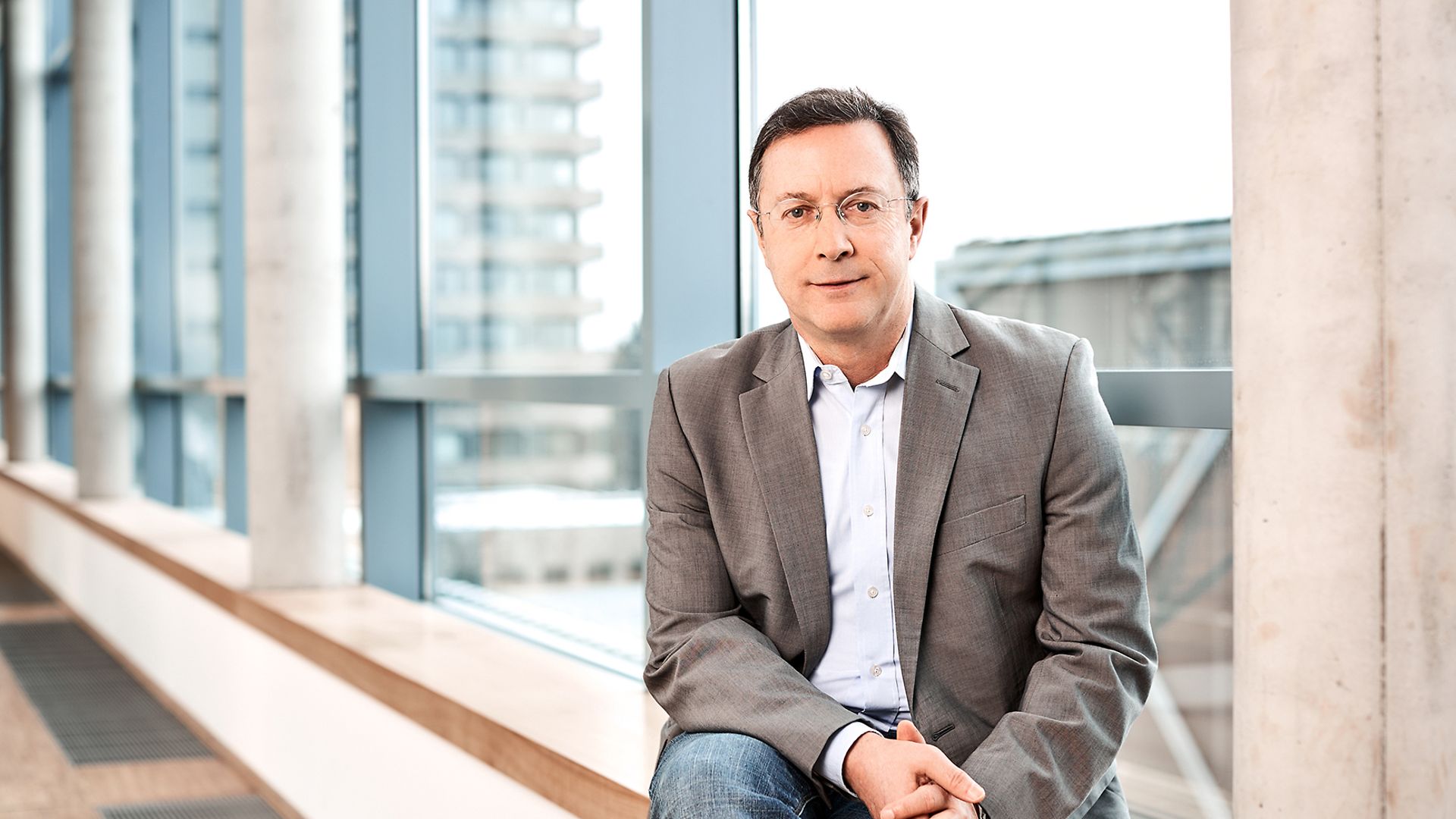Porträt Klaus Scherer