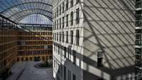 Haus der Deutschen Wirtschaft in Berlin, Blick ins Atrium 